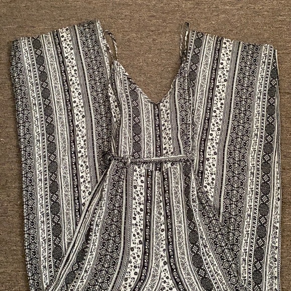 Forever 21 Pants - Forever 21 Jumper/Romper